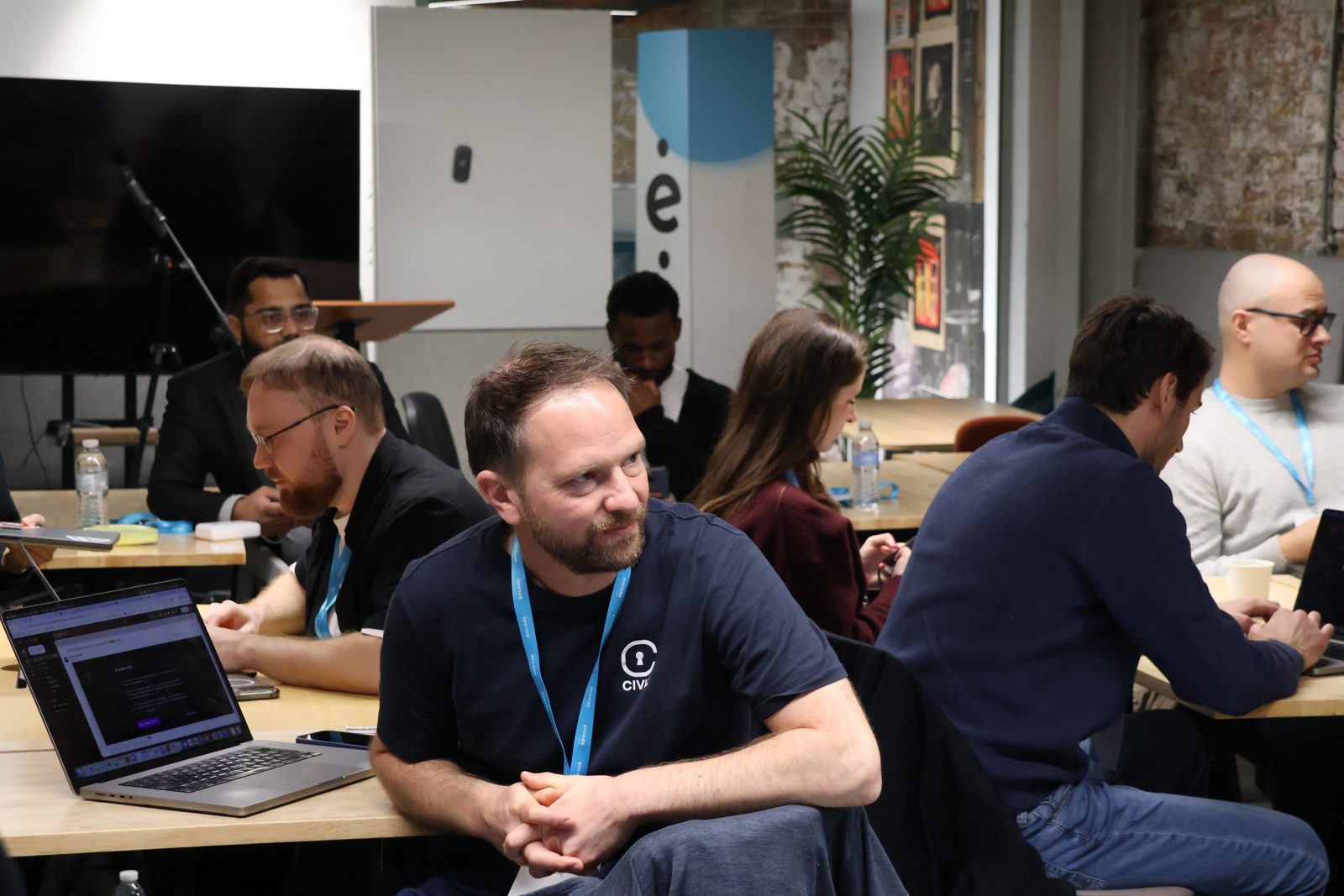 AI London 2026: Judging on the hacking floor